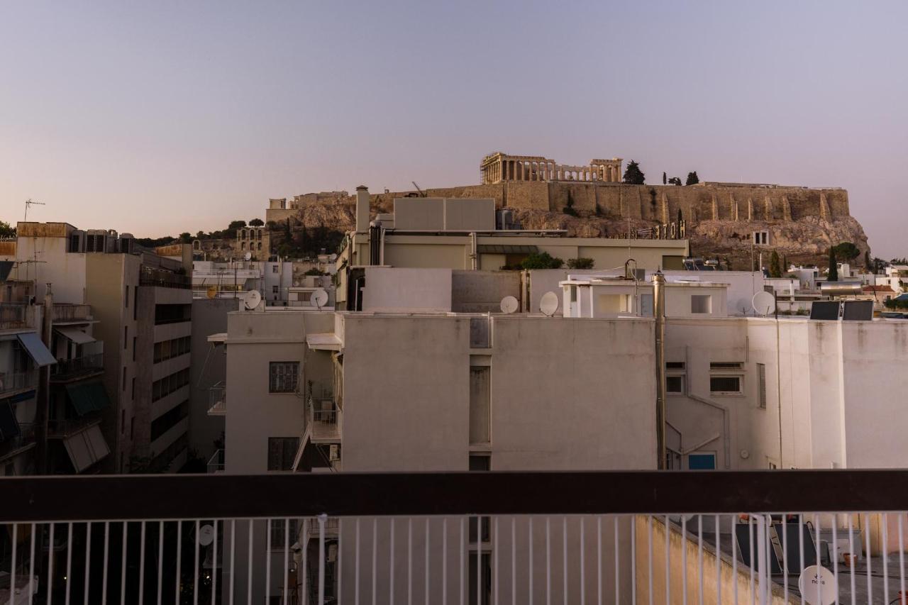 Minimal Apartment On The Shadow Of The Acropolis Atény Exteriér fotografie